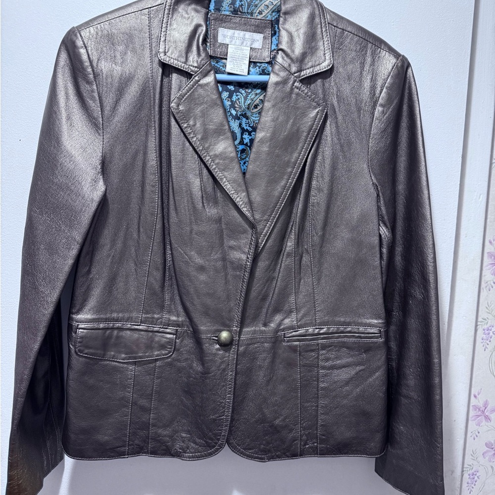 Worthington Shimmering Silver Blazer
